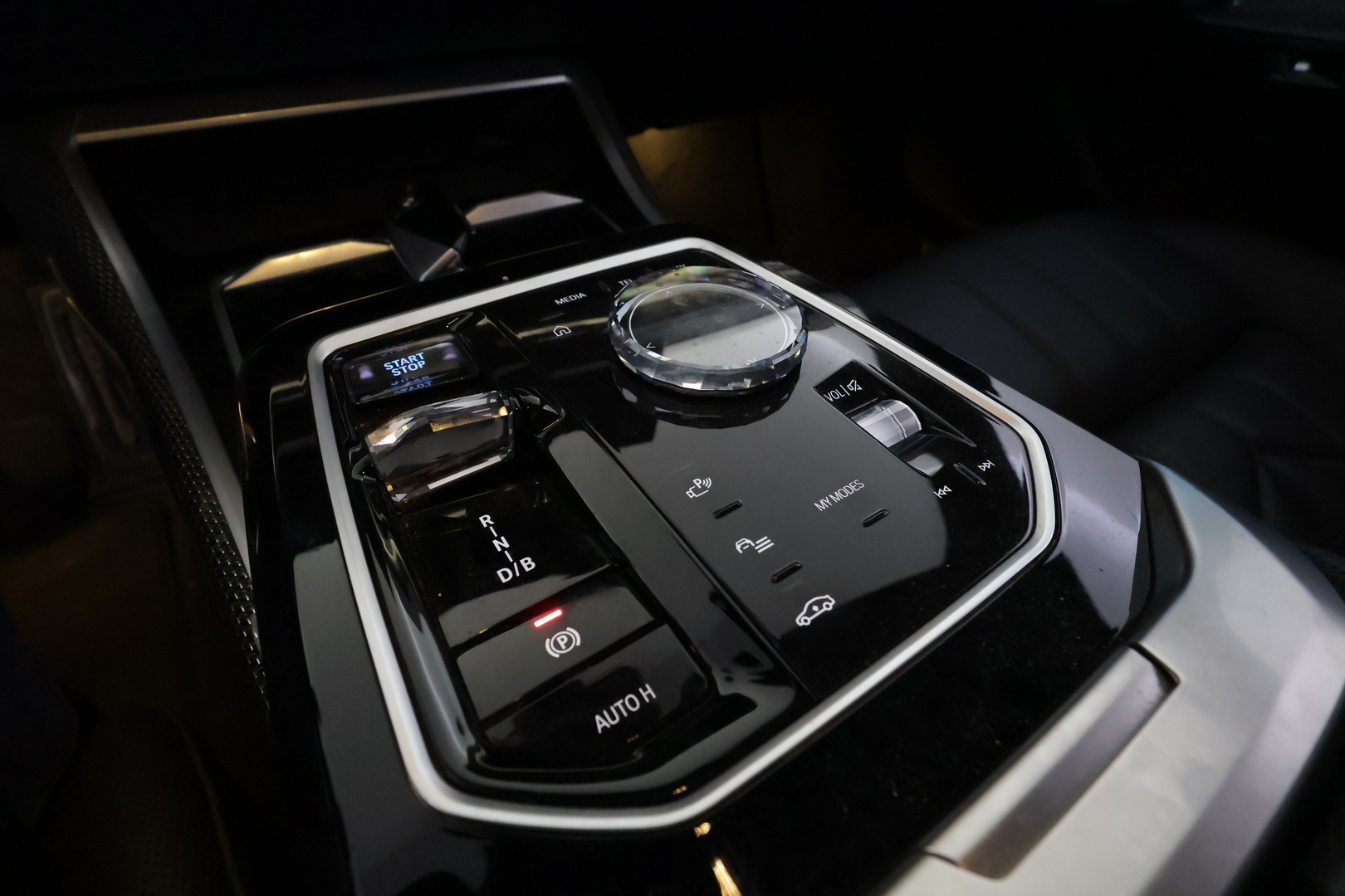 BMW i7 2023