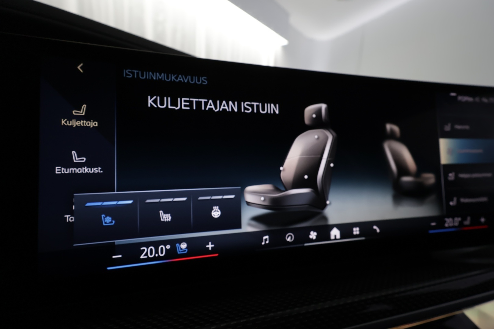 BMW i7 2023