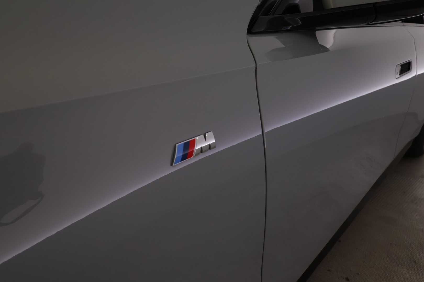 BMW i7 2023