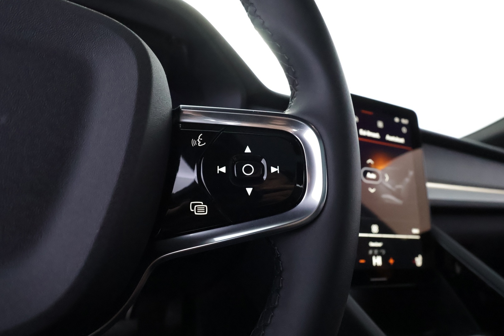 POLESTAR 2 2025
