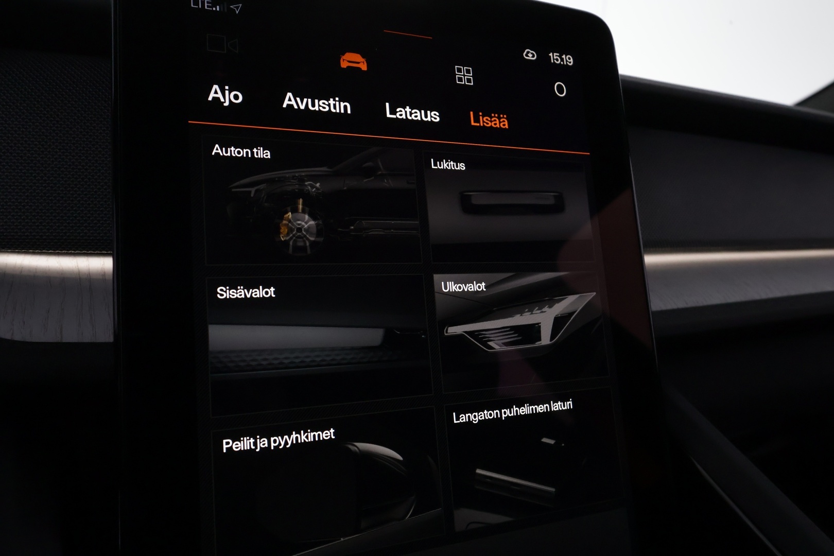 POLESTAR 2 2025
