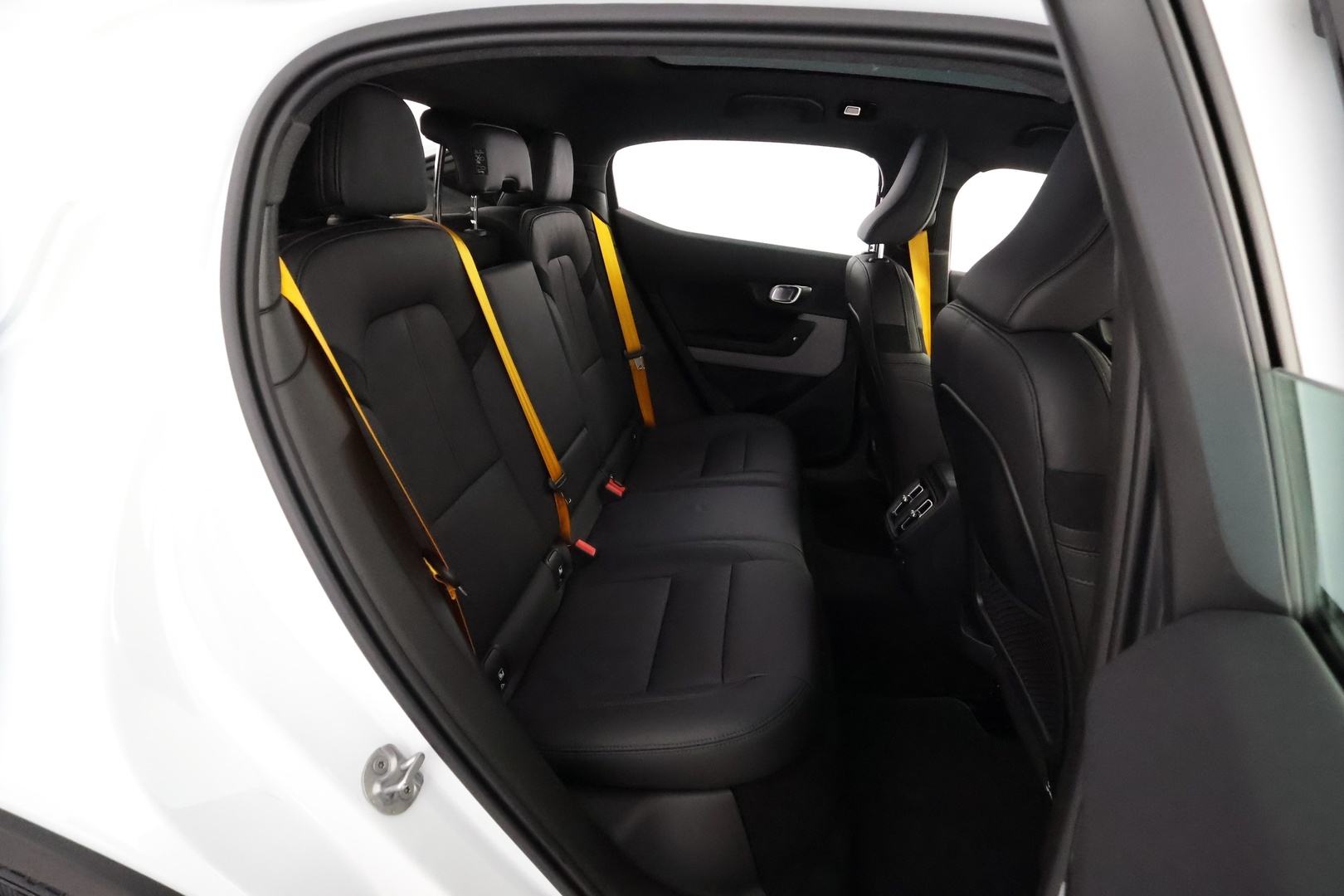 POLESTAR 2 2025