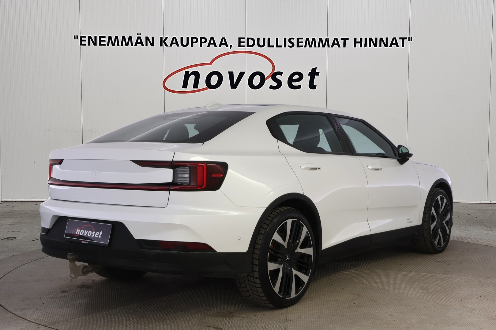 POLESTAR 2 2025