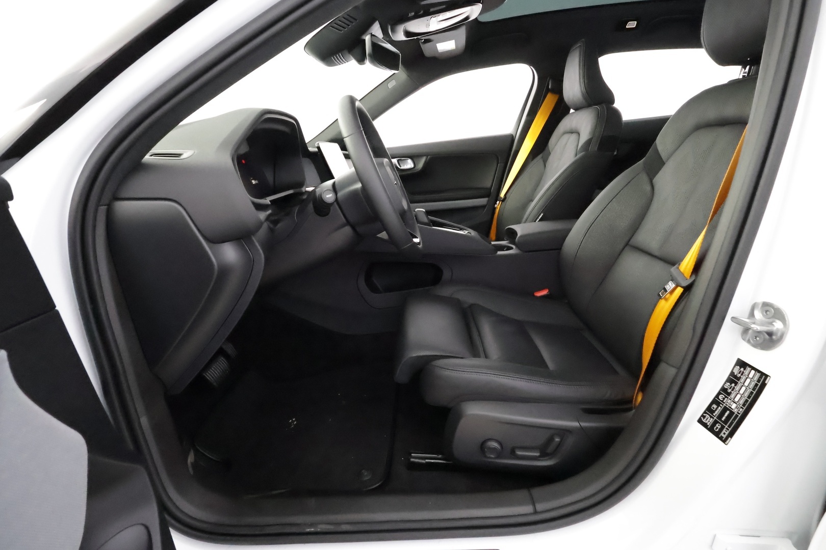 POLESTAR 2 2025