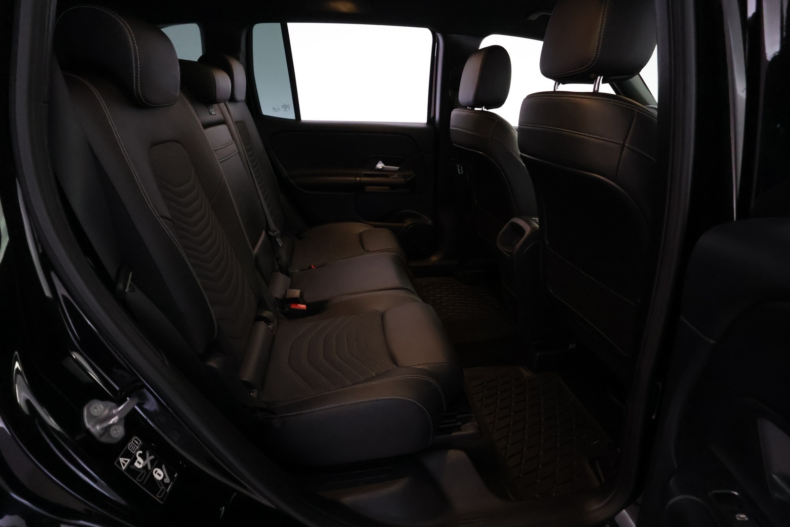 MERCEDES-BENZ GLB 2021