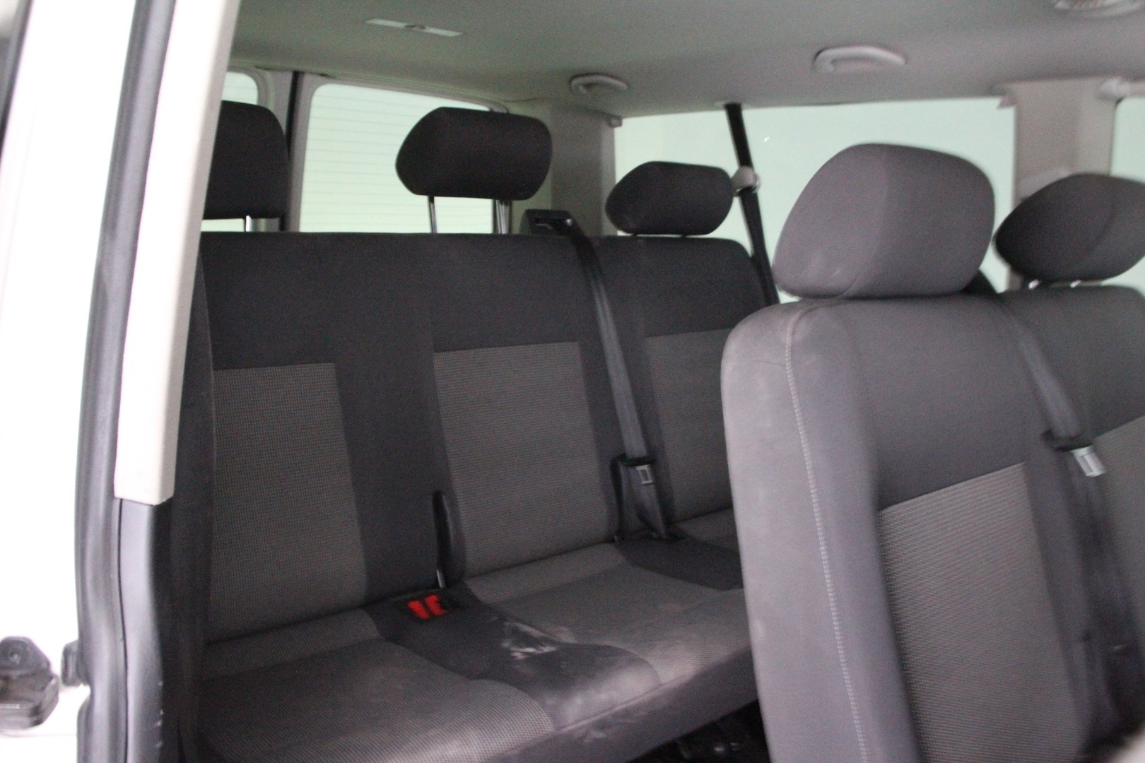 VOLKSWAGEN Caravelle 2014