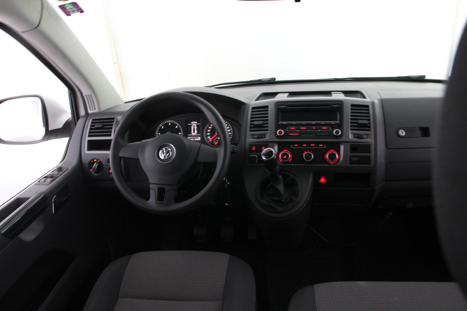 VOLKSWAGEN Caravelle 2014