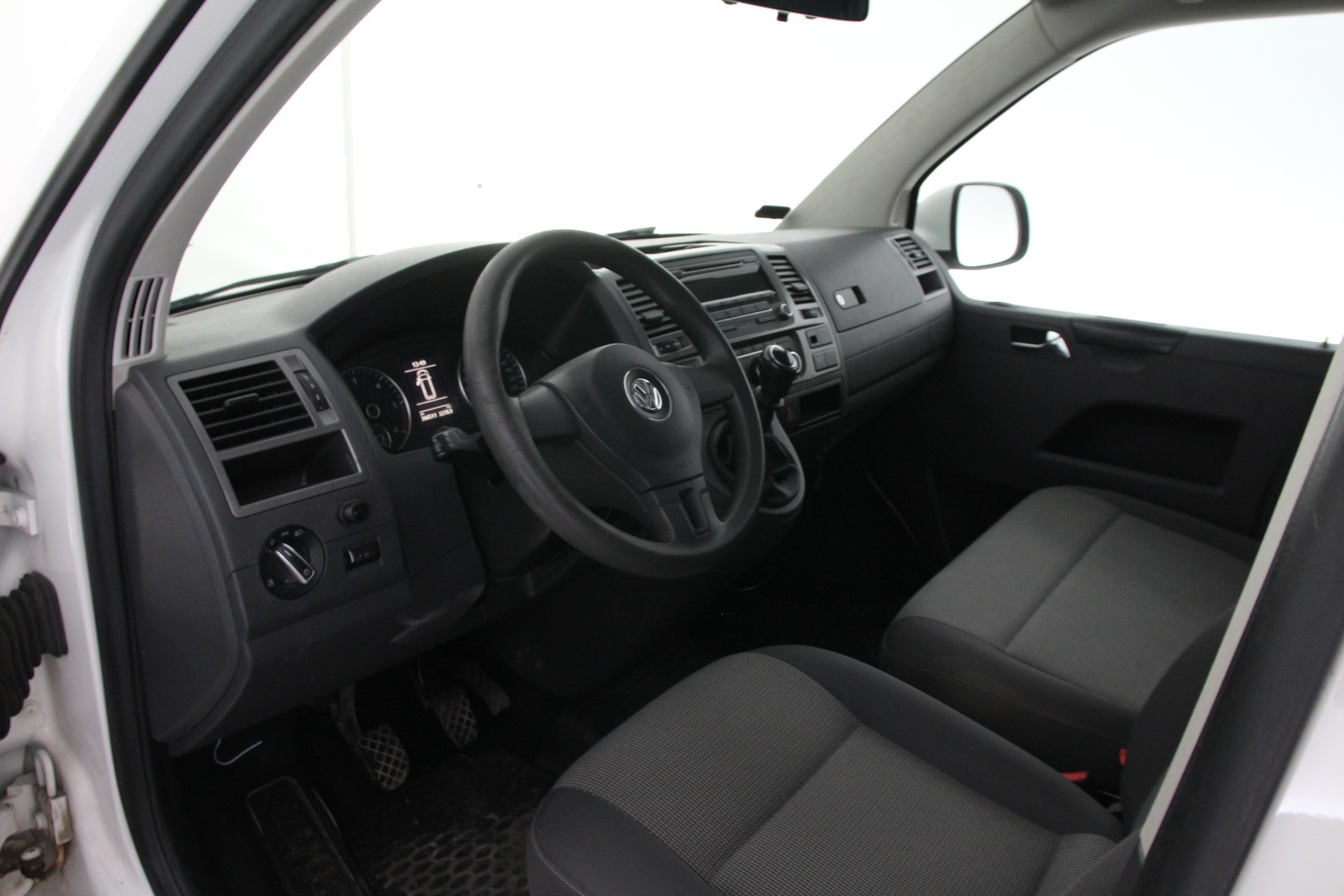 VOLKSWAGEN Caravelle 2014