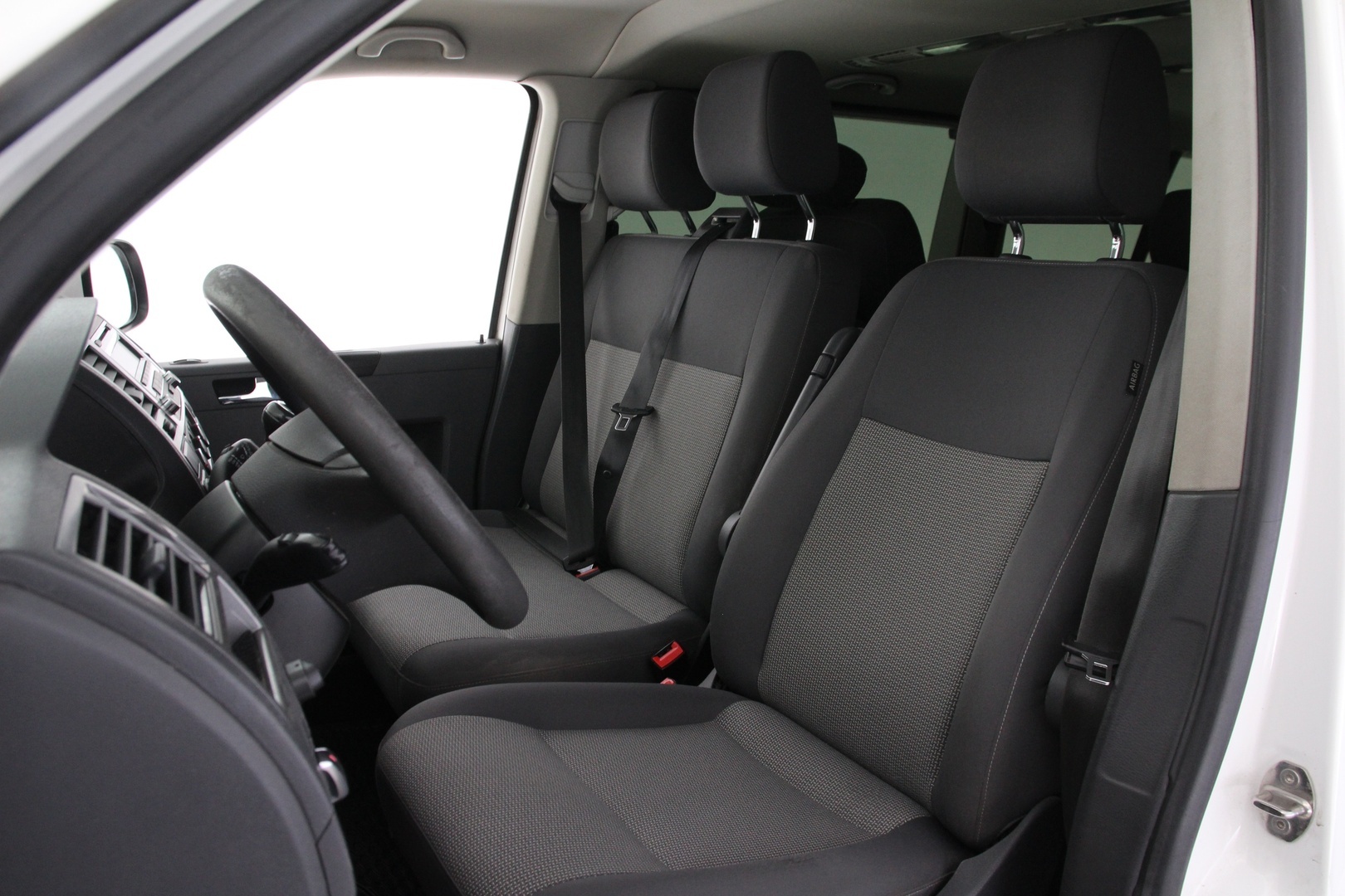 VOLKSWAGEN Caravelle 2014