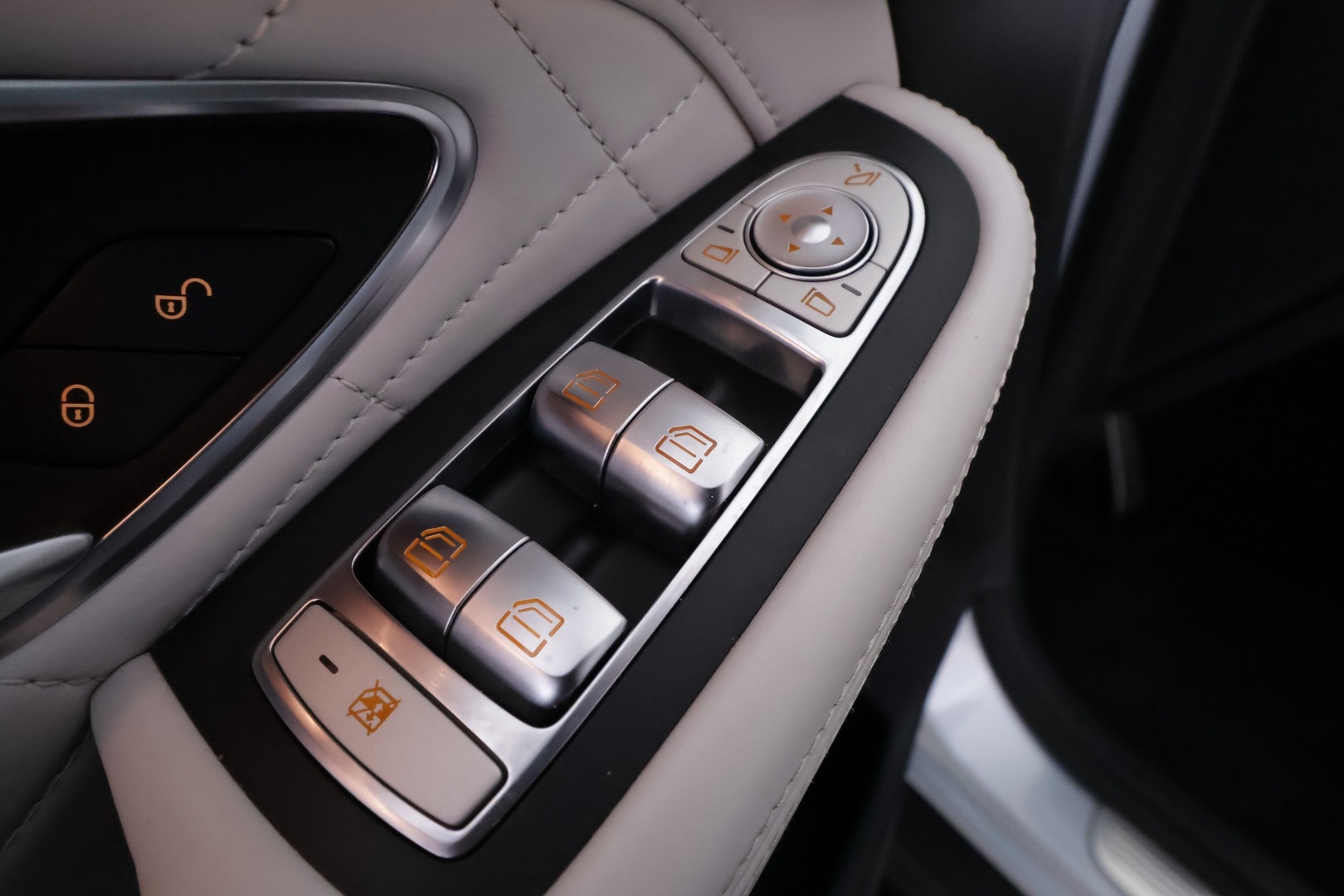 MERCEDES-BENZ GLC 2017