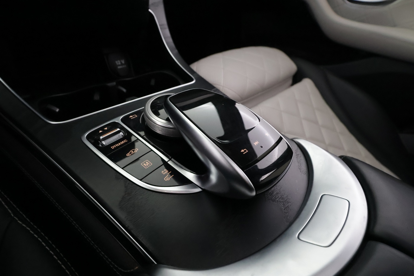 MERCEDES-BENZ GLC 2017