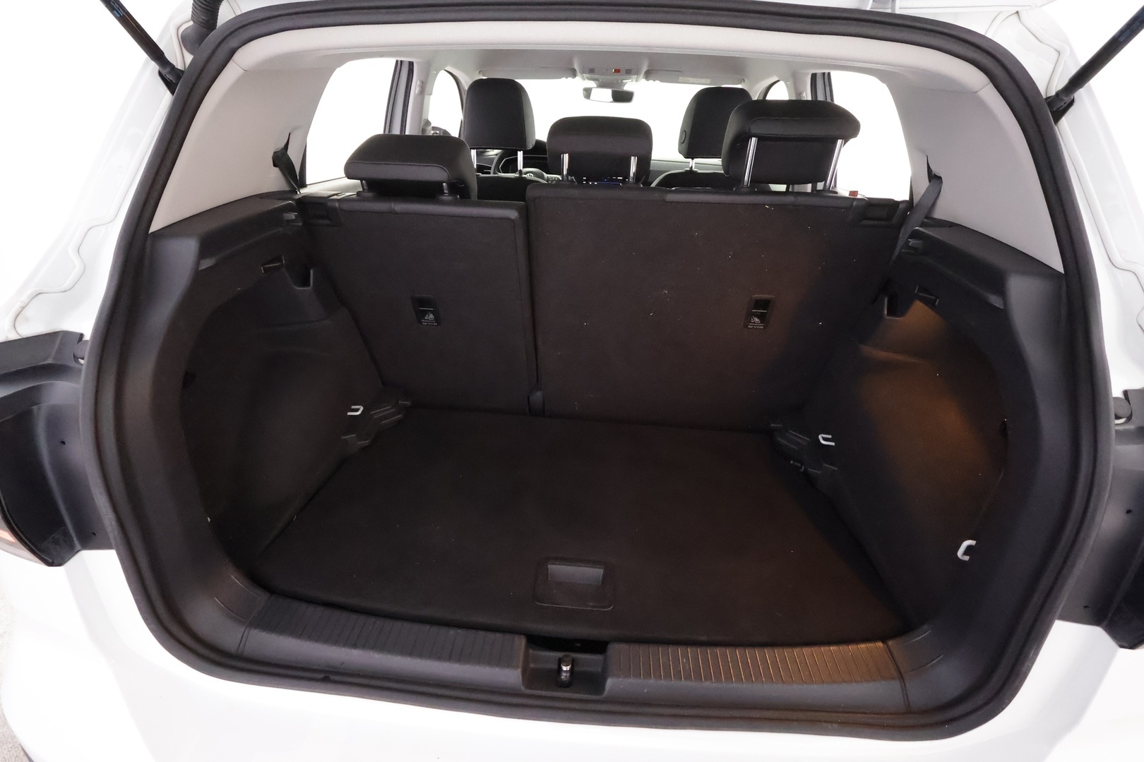 VOLKSWAGEN T-Cross 2019