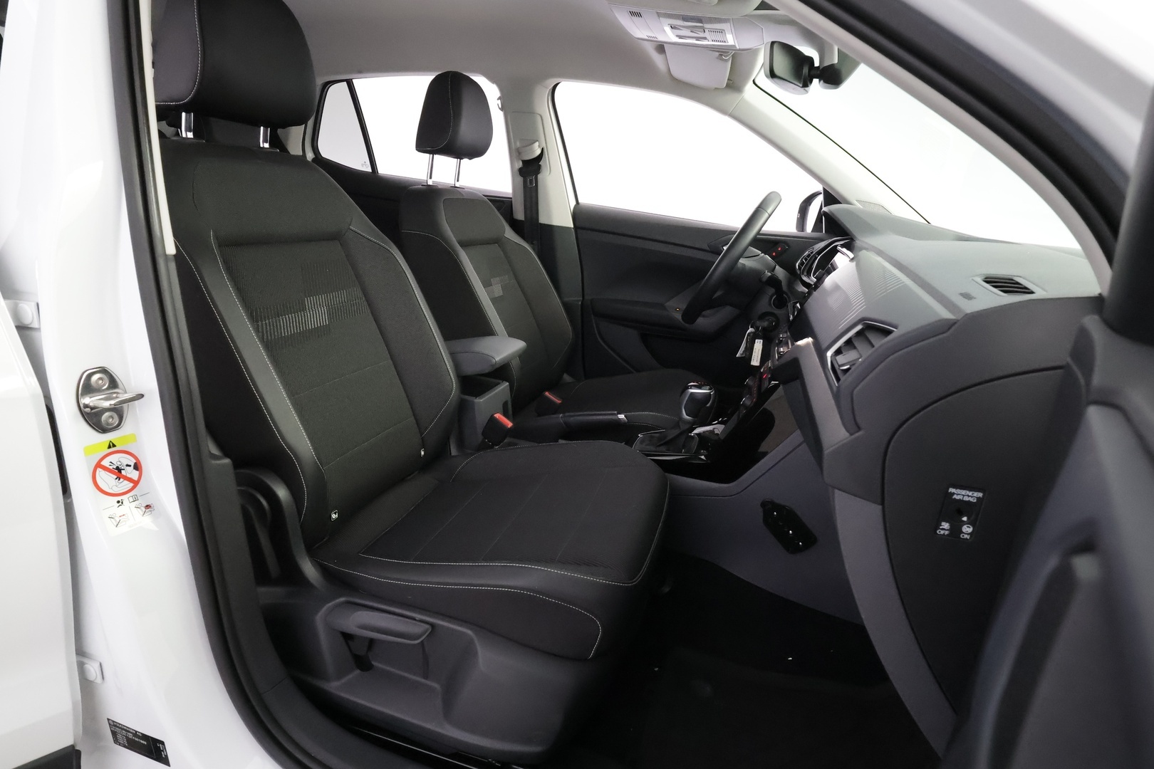 VOLKSWAGEN T-Cross 2019
