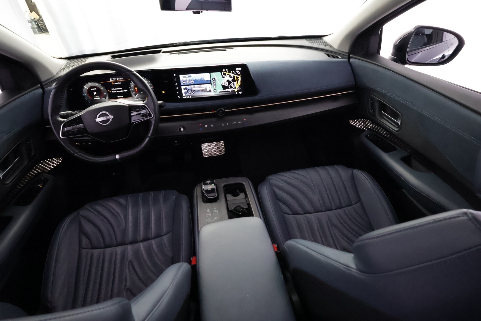 NISSAN Ariya 2023