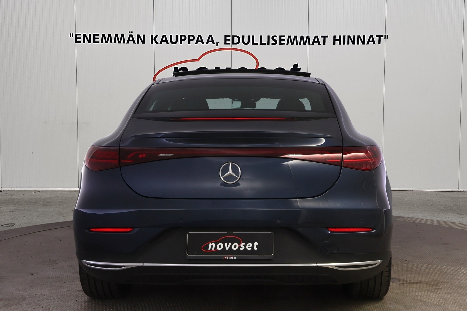 MERCEDES-BENZ EQE 2023