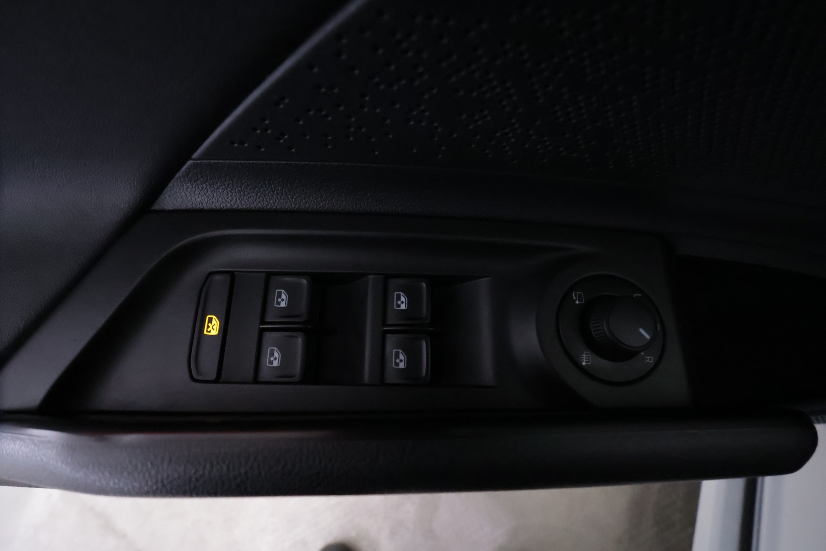 SKODA Enyaq 2022