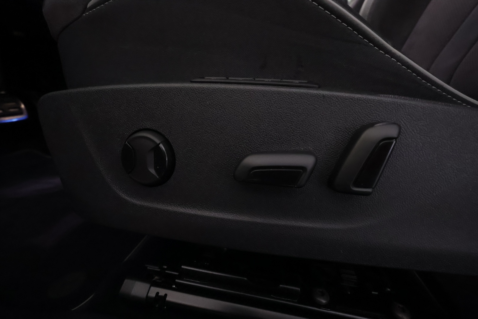 SKODA Enyaq 2022
