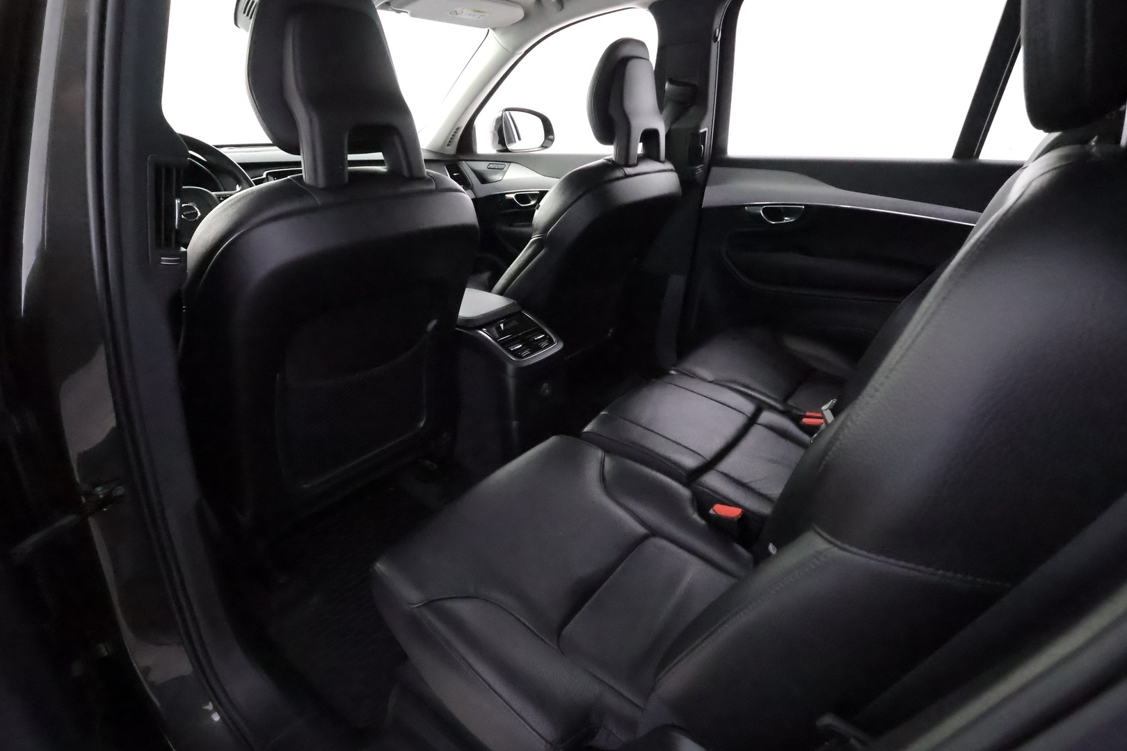 VOLVO XC90 2021