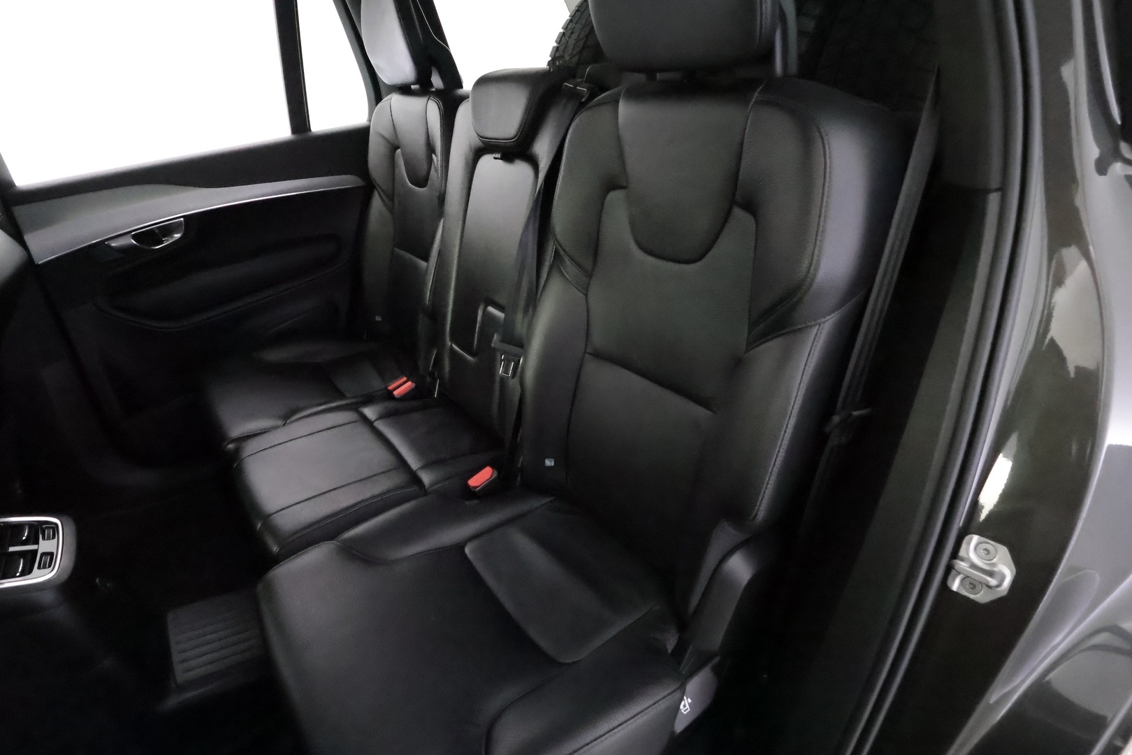 VOLVO XC90 2021