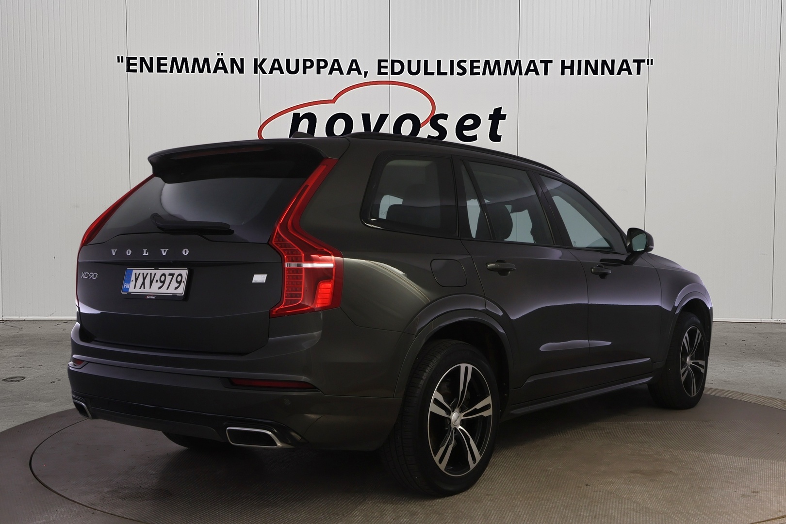 VOLVO XC90 2021
