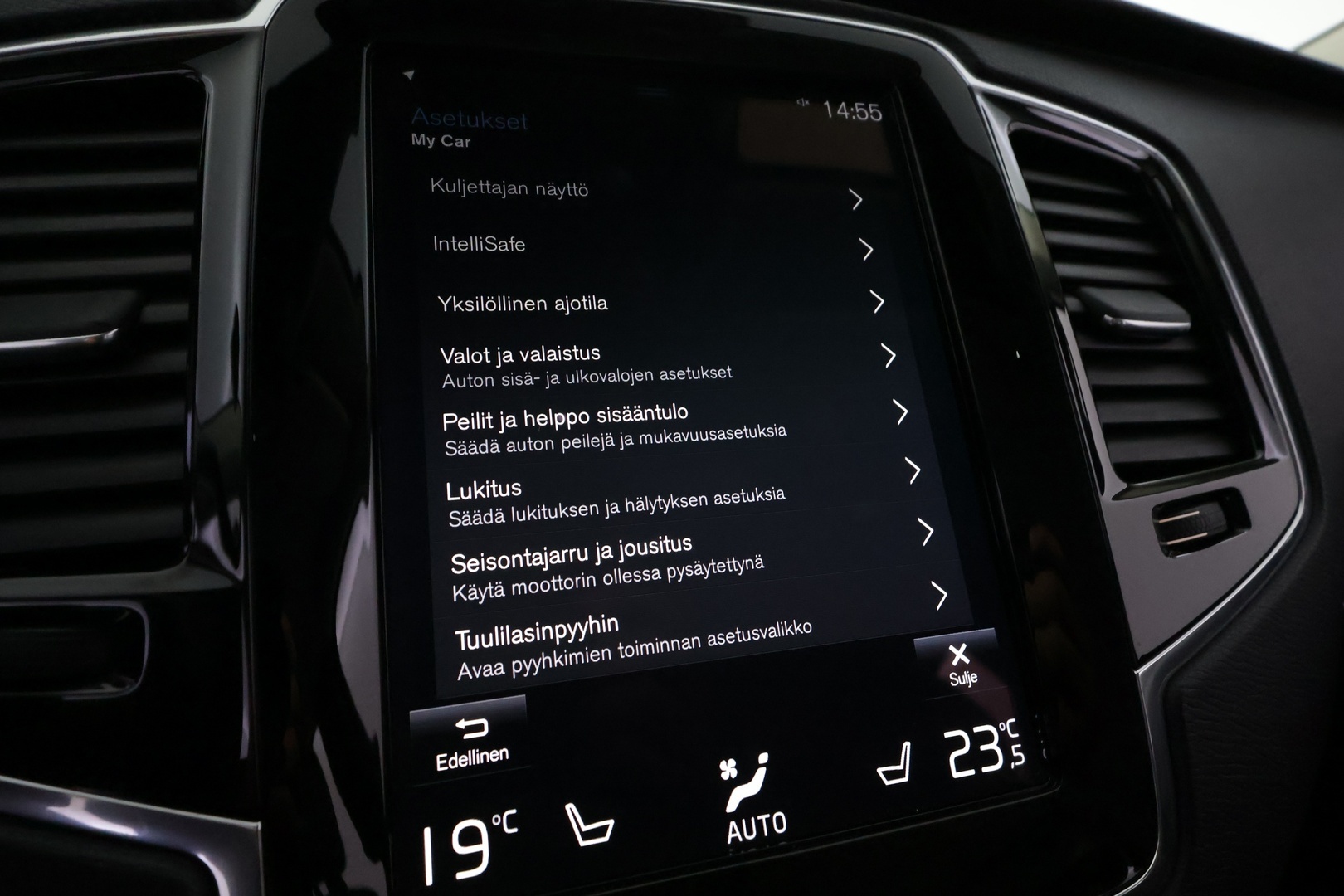 VOLVO XC90 2021