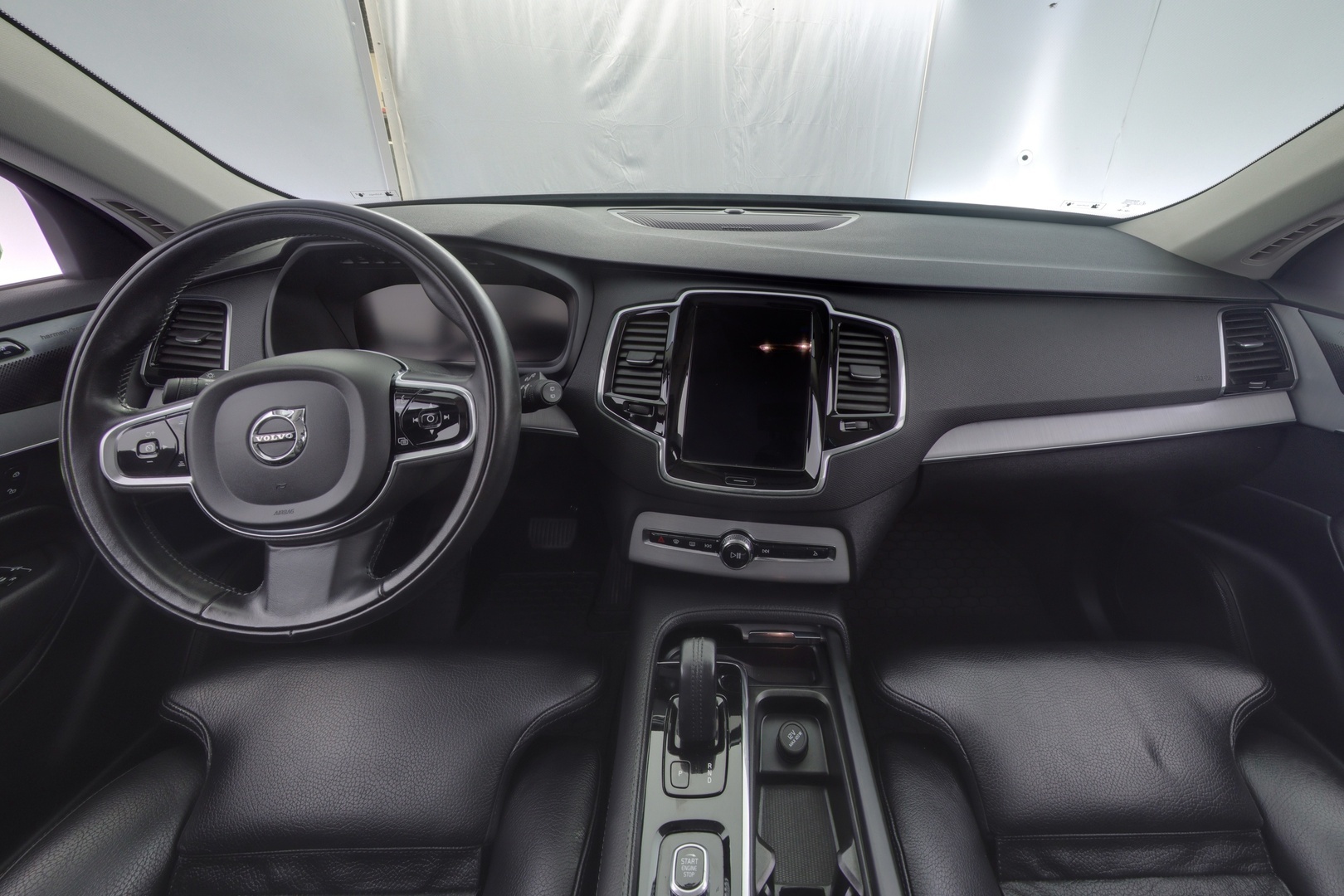 VOLVO XC90 2021