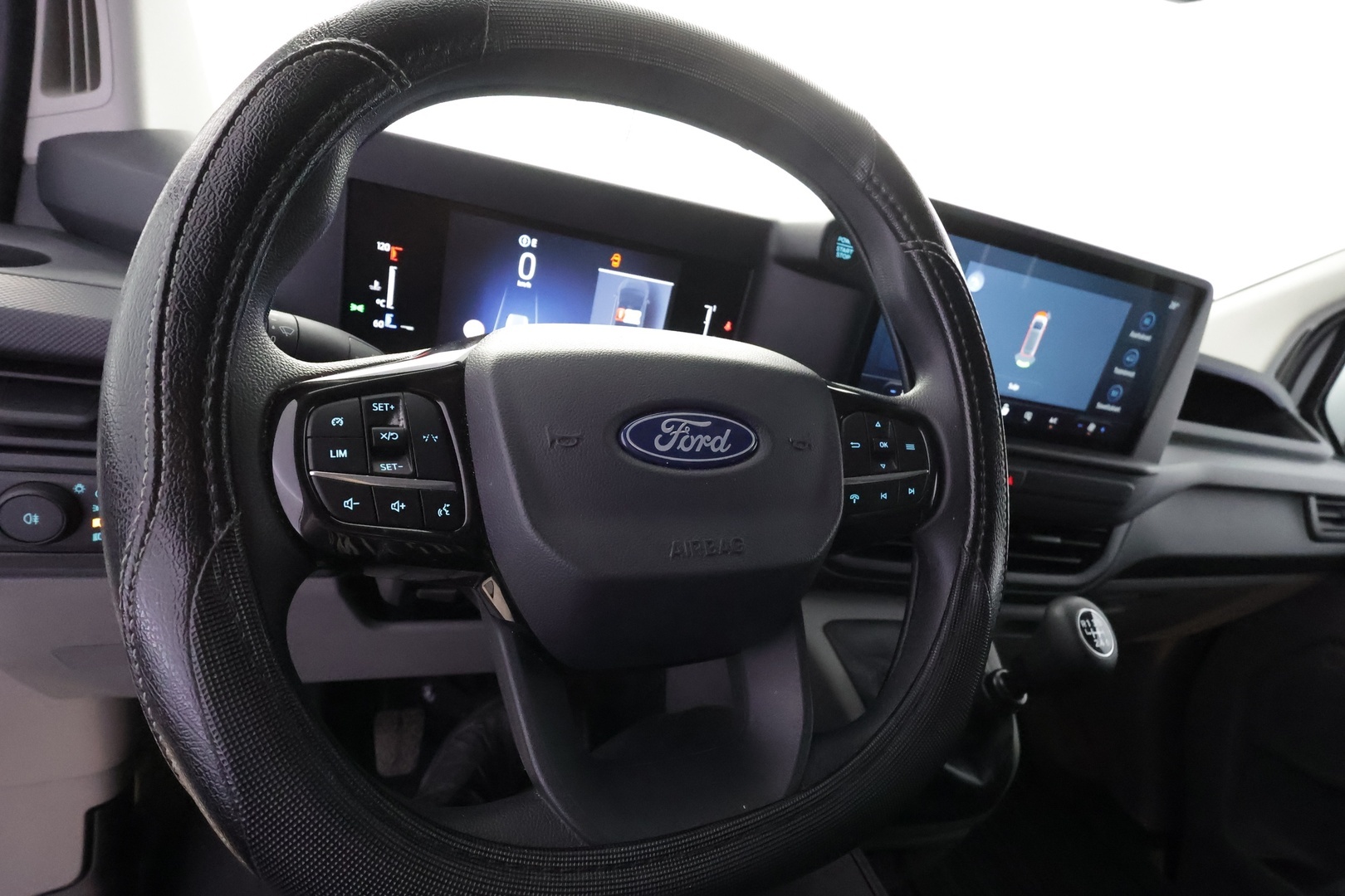 FORD TRANSIT CUSTOM 2025