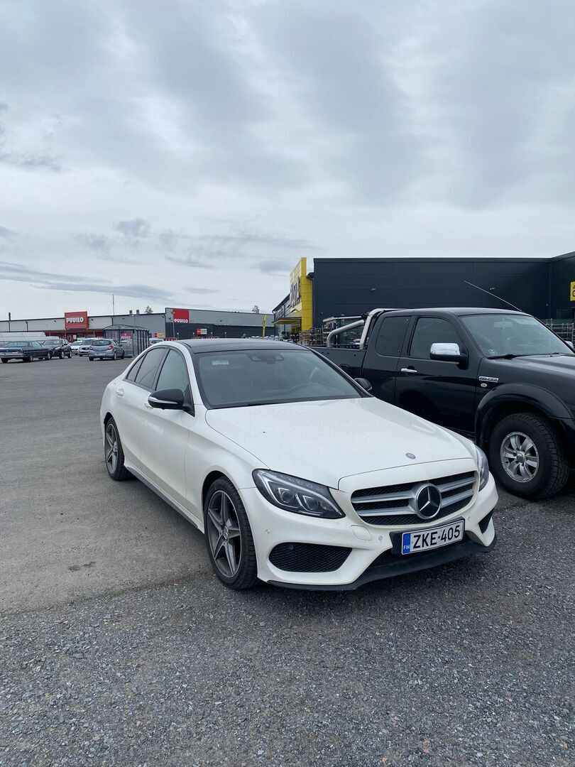 MERCEDES-BENZ C 2014