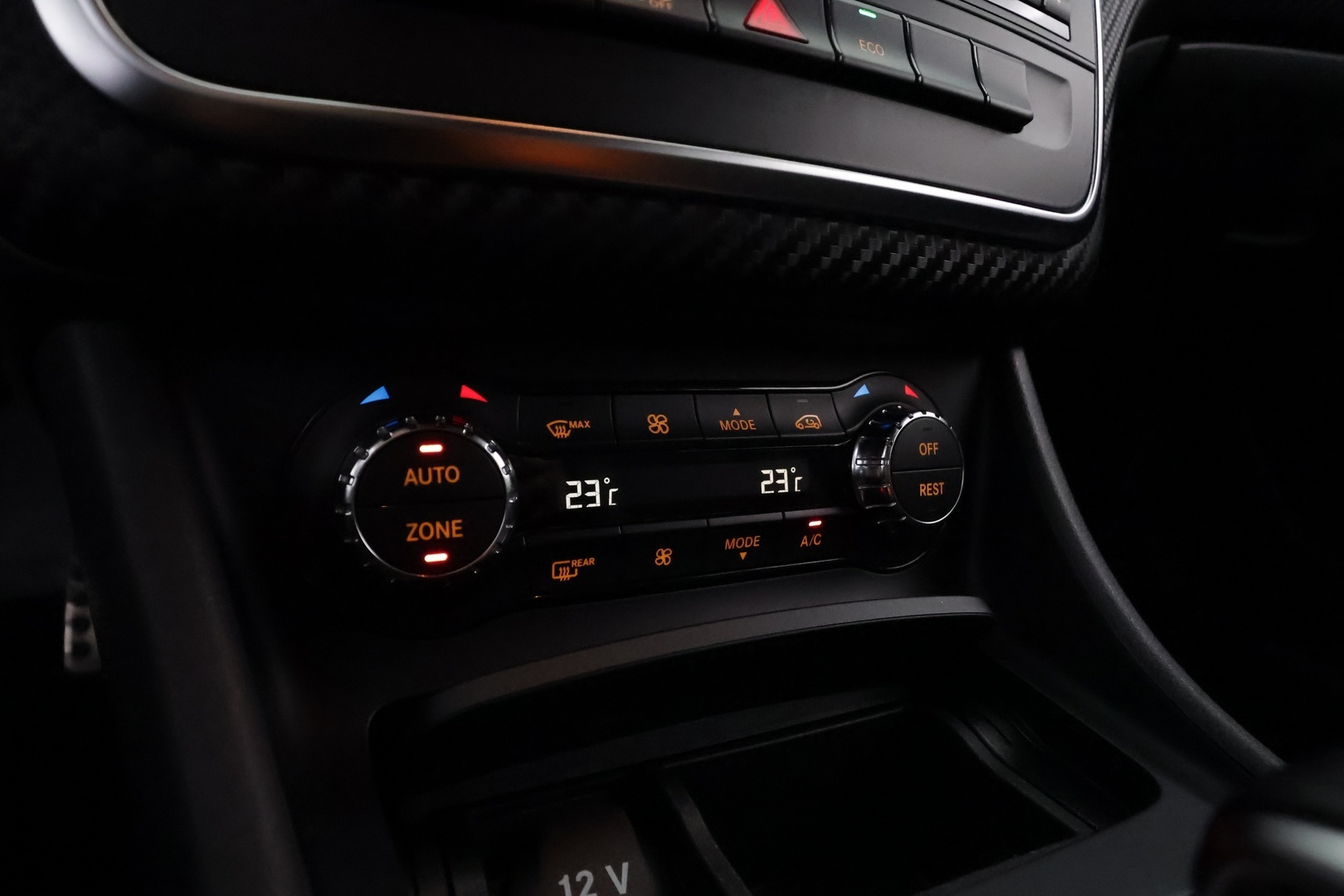 MERCEDES-BENZ A 45 AMG 2014