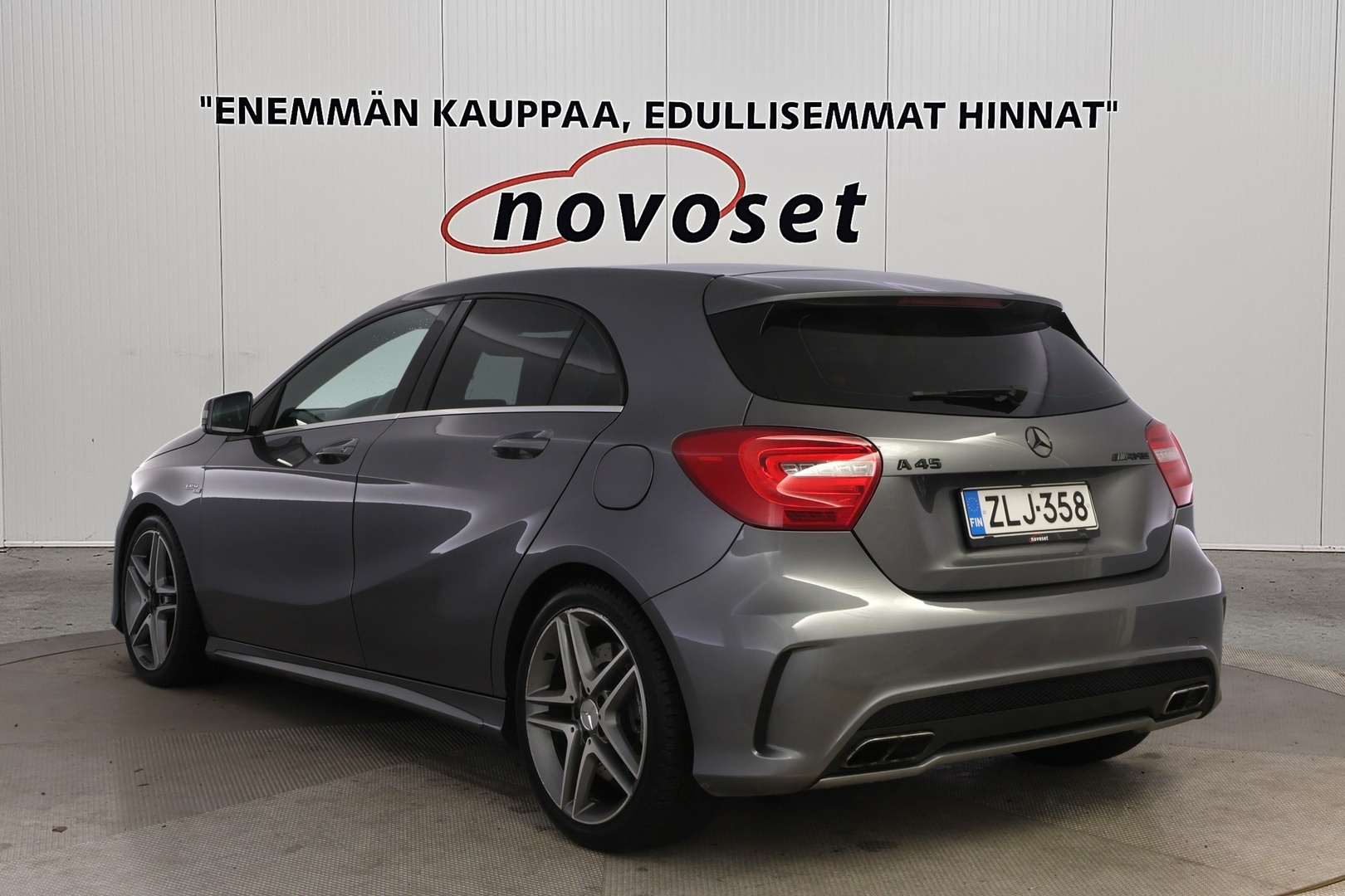 MERCEDES-BENZ A 45 AMG 2014