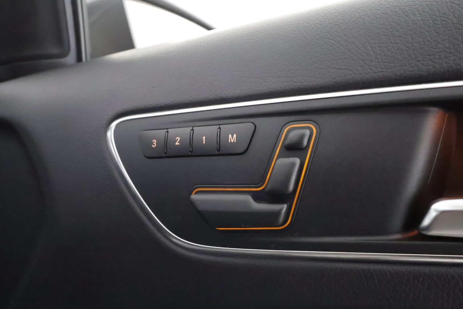MERCEDES-BENZ A 45 AMG 2014