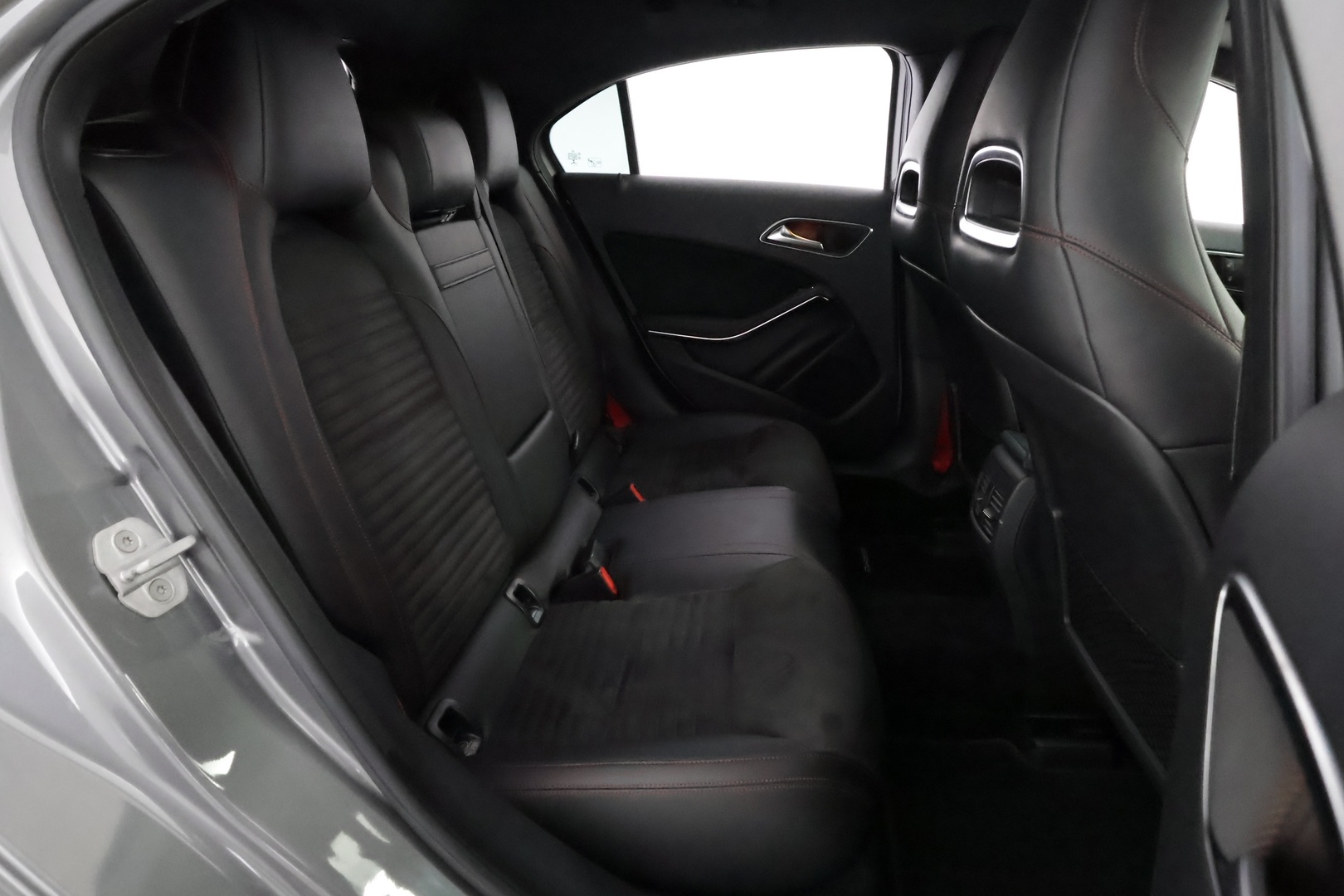 MERCEDES-BENZ A 45 AMG 2014