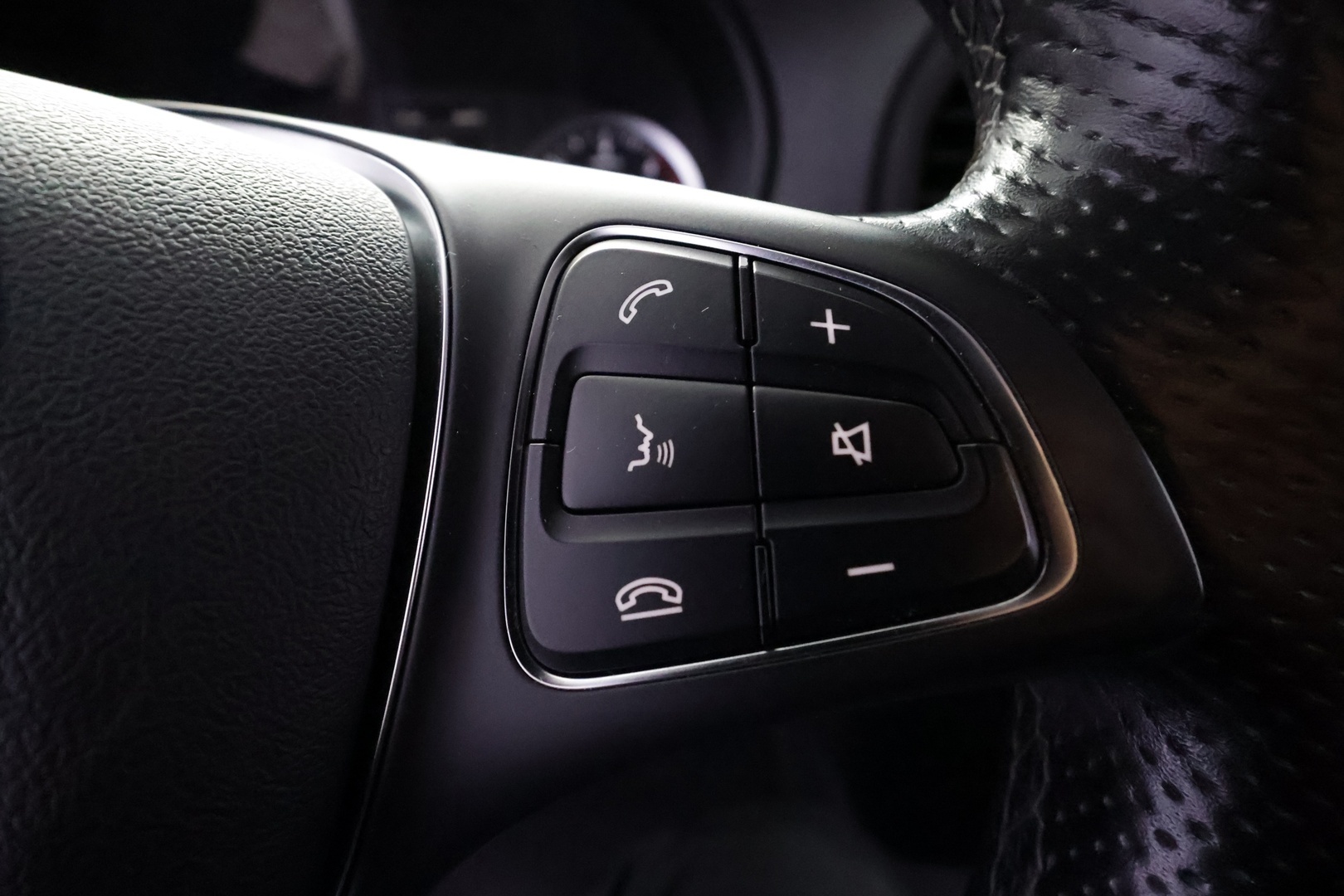 MERCEDES-BENZ VITO 2021
