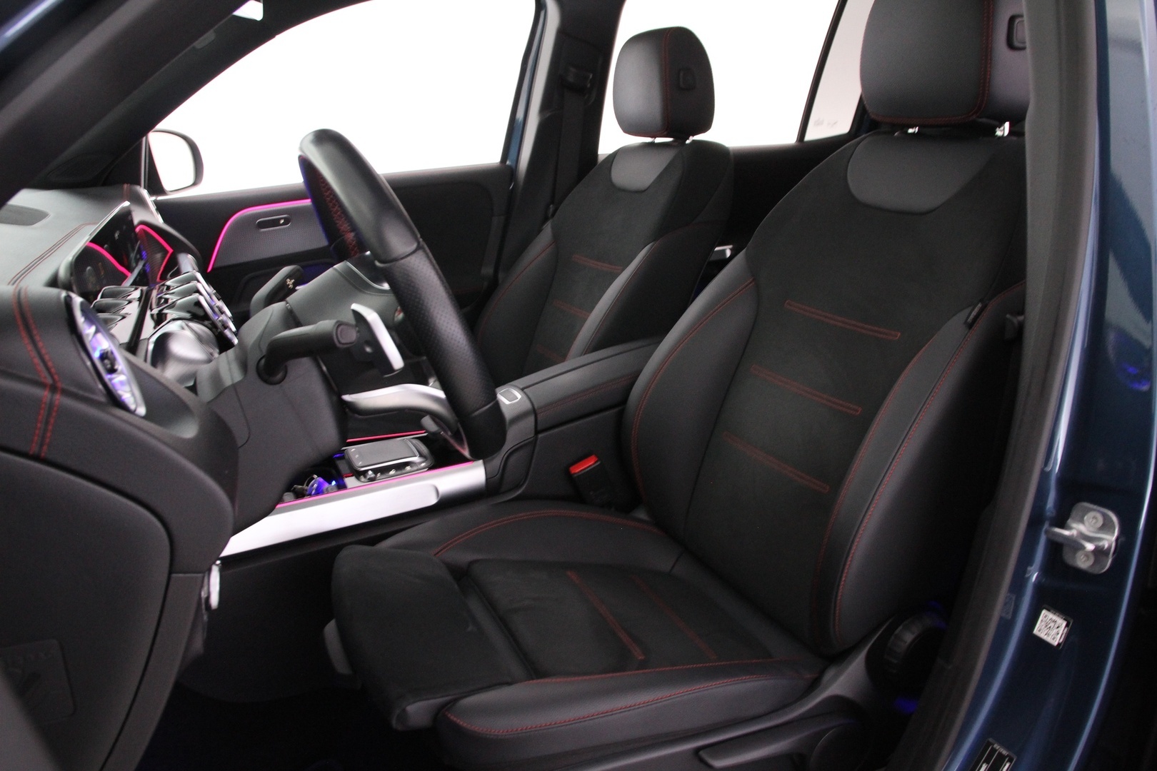 MERCEDES-BENZ EQB 12