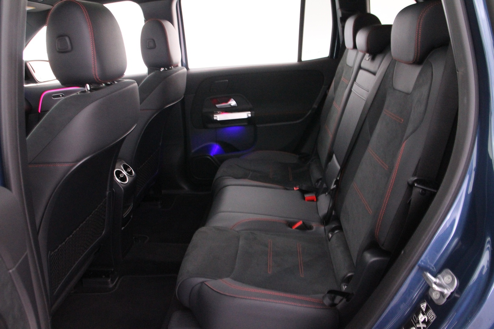 MERCEDES-BENZ EQB 13