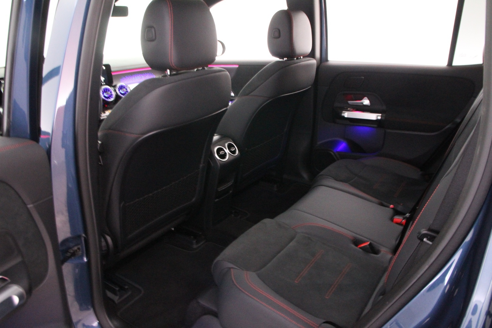 MERCEDES-BENZ EQB 14