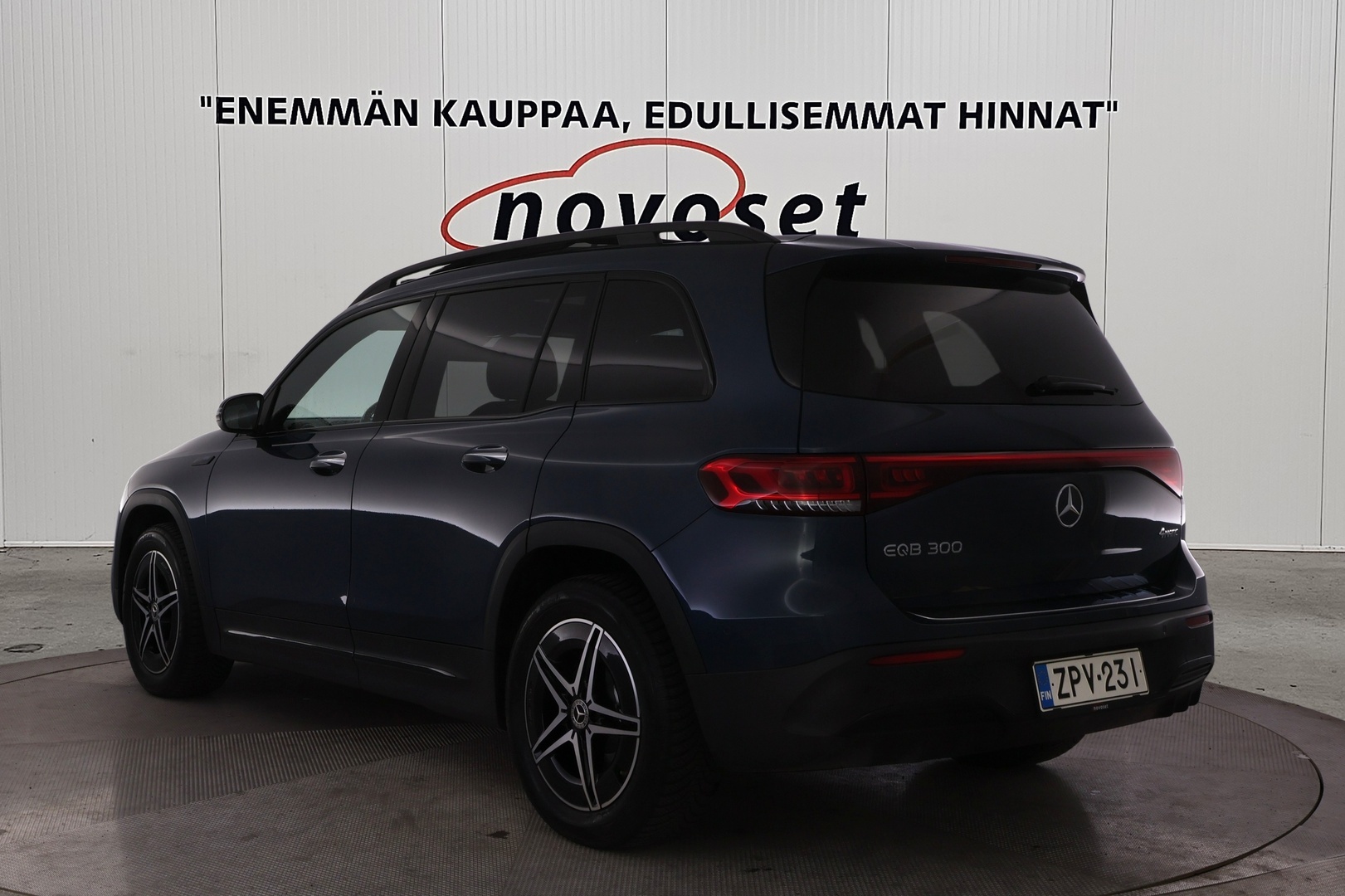 MERCEDES-BENZ EQB 2
