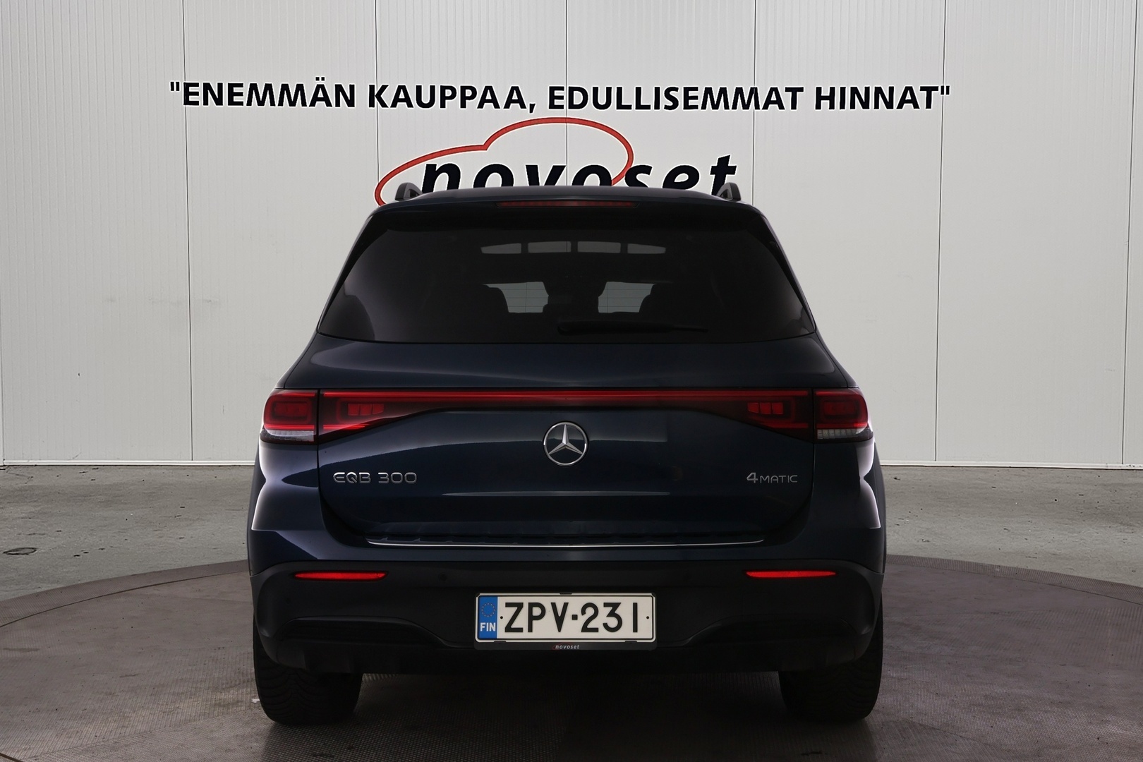 MERCEDES-BENZ EQB 3