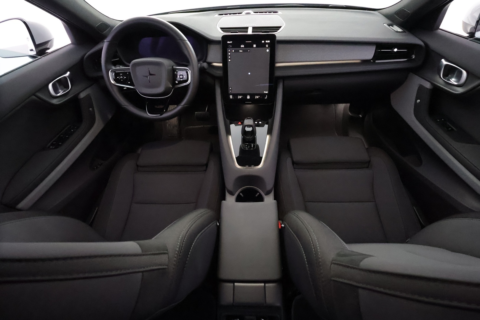 POLESTAR 2 2024