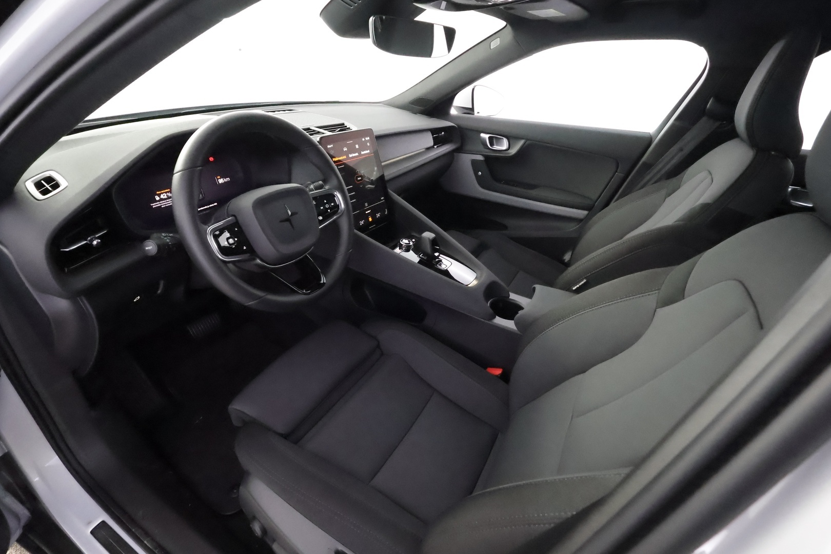 POLESTAR 2 2024
