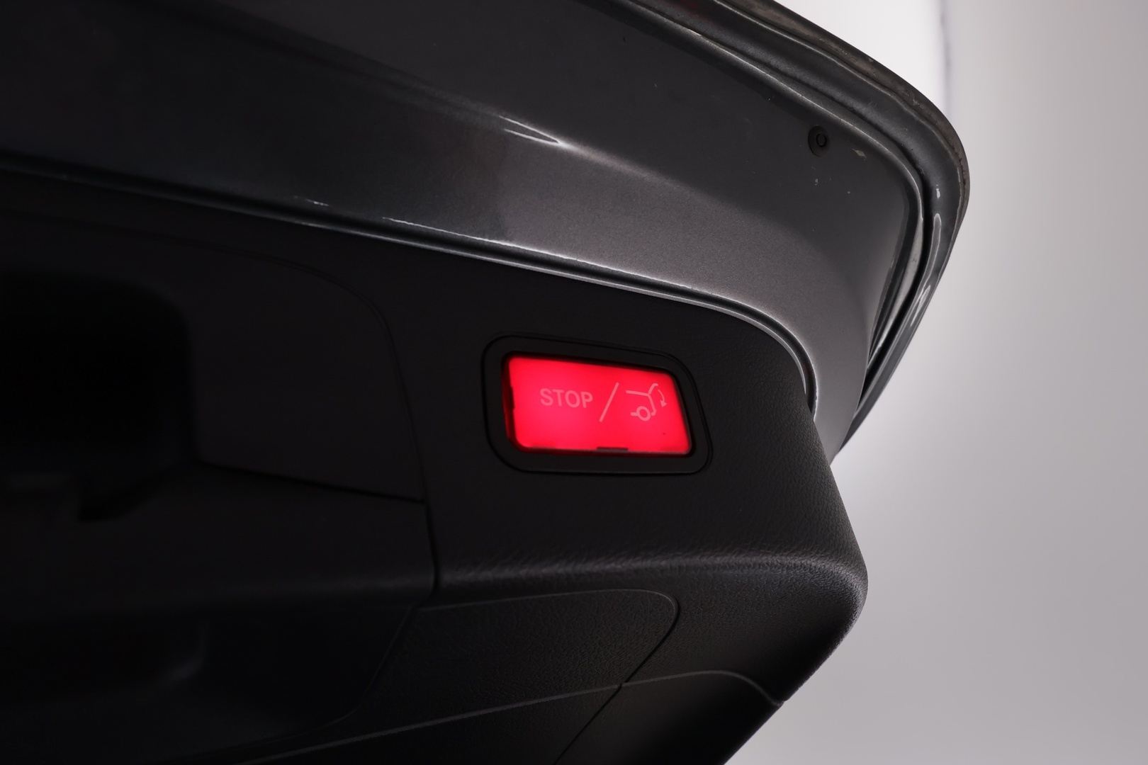 MERCEDES-BENZ EQC 2022