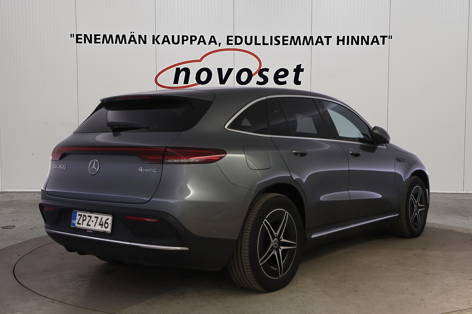 MERCEDES-BENZ EQC 2022