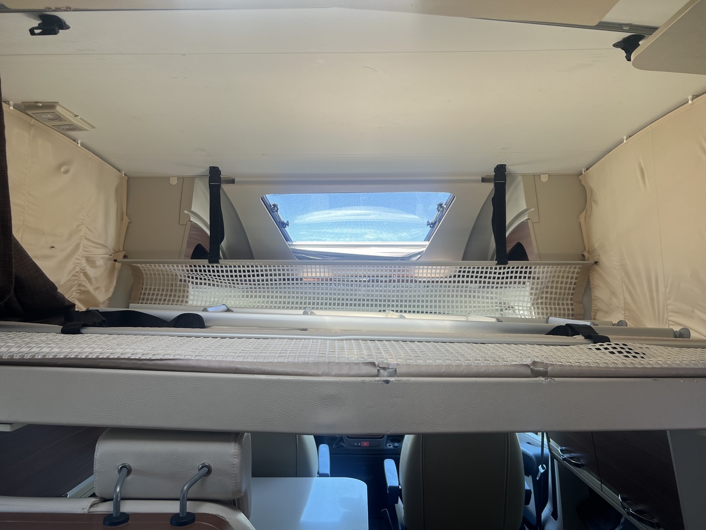 ADRIA Matrix M 650 SF 2015