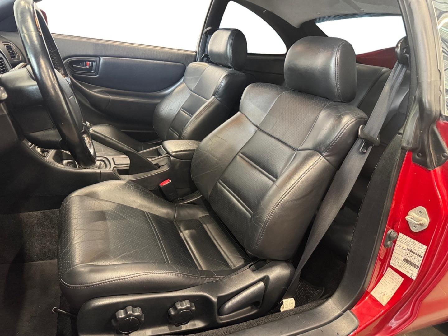 TOYOTA Celica 11
