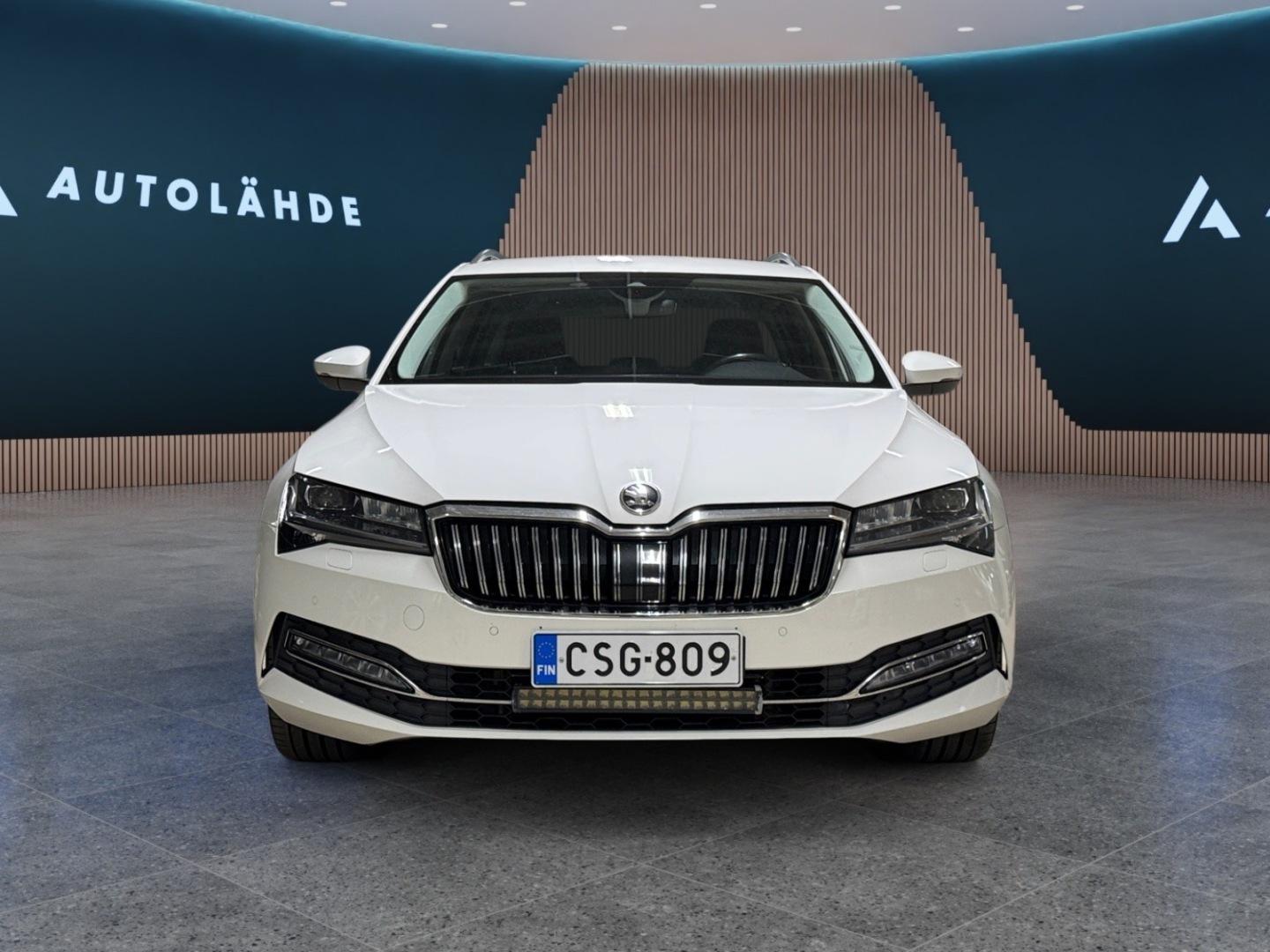 SKODA Superb 6