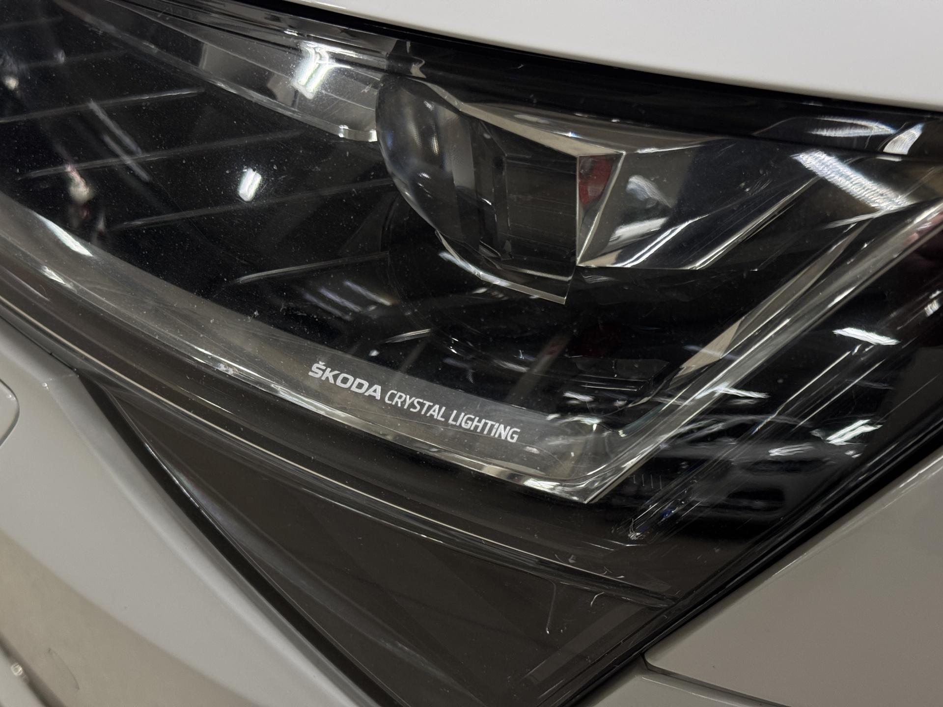 SKODA Superb 8