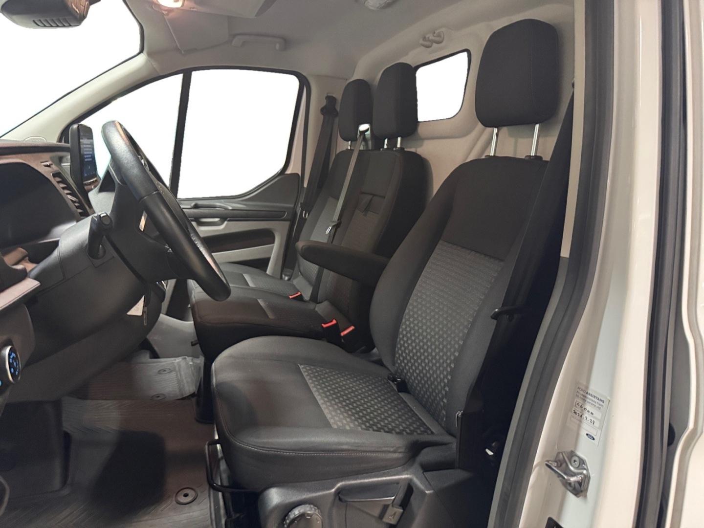 FORD Transit Custom 10