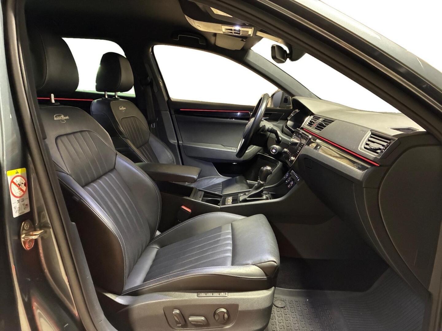 SKODA Superb 10