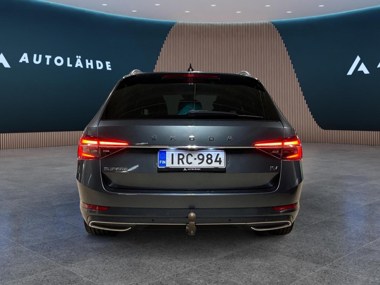 SKODA Superb 5