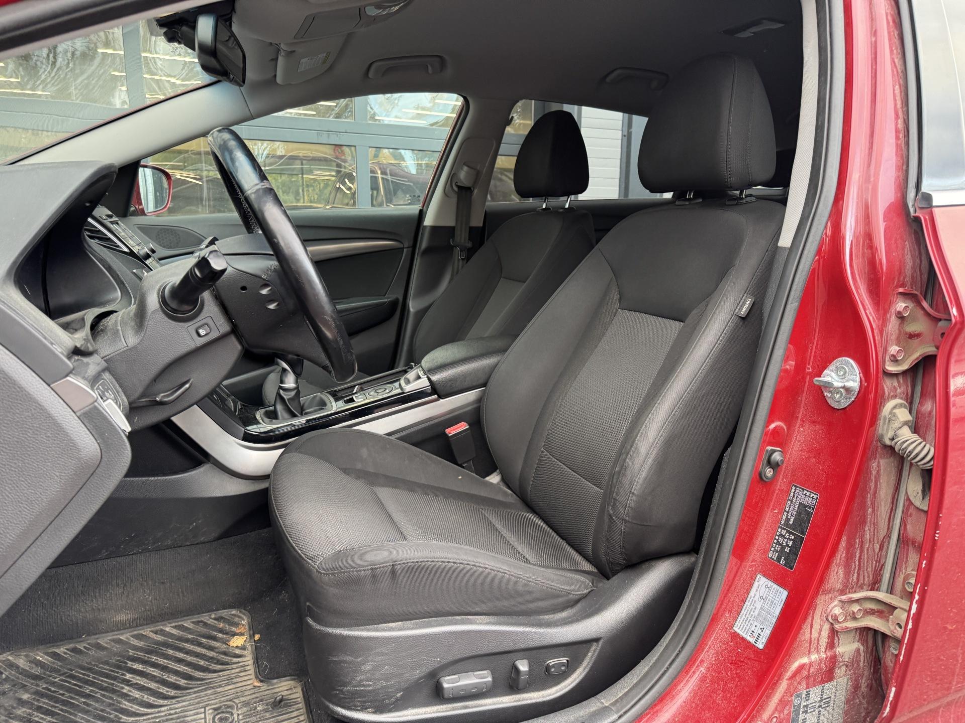 HYUNDAI i40 6